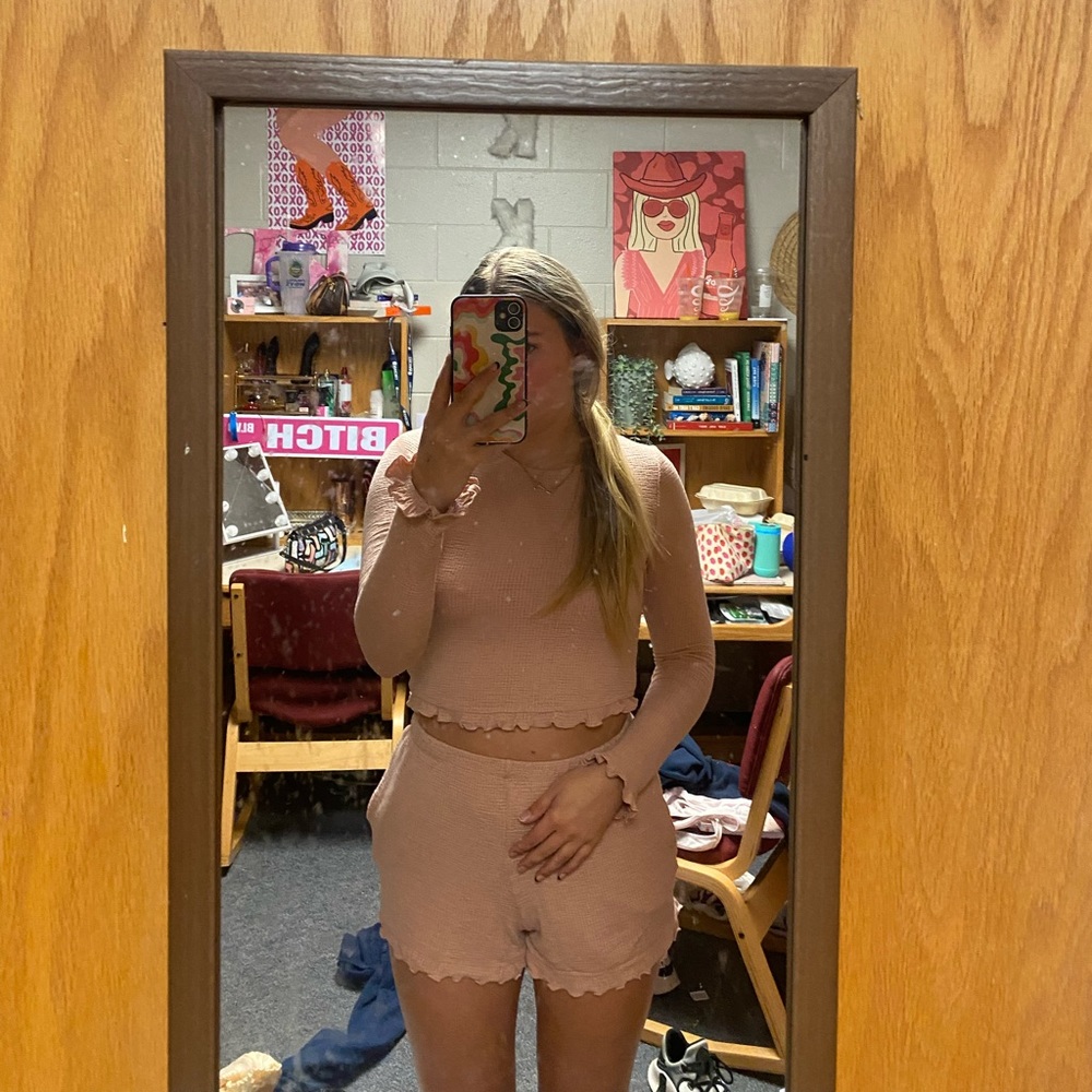 dippin daisy long sleeve and short loungewear set